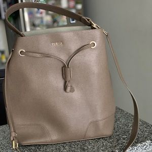 FURLA • Bucket/Drawstring Beige bag